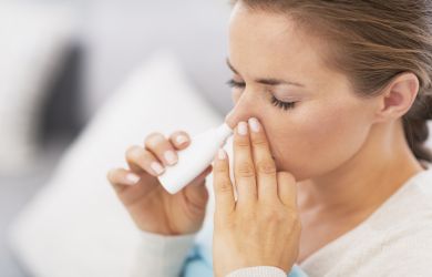 Nasenspray bei Erkältungen